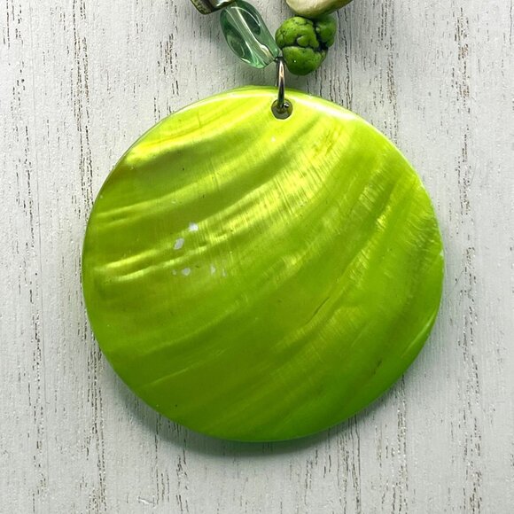 Green Beaded Necklace Chunky Pendant Boho Adjustable Spring Summer Statement - Picture 3 of 12